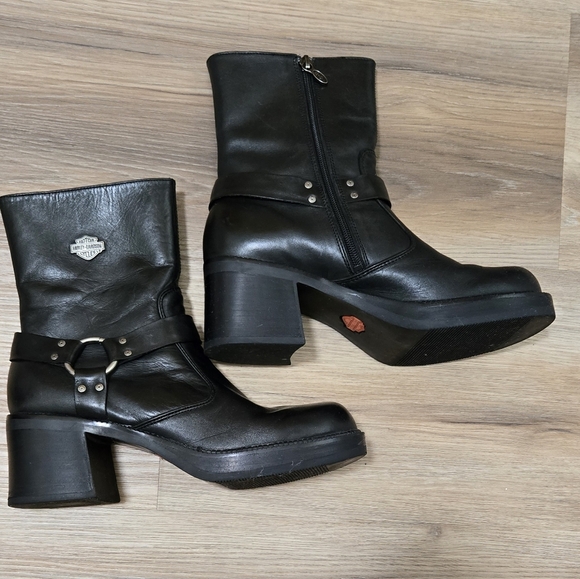 Harley-Davidson Shoes - Harley-Davidson Black Leather Upper Rounded Toe Biker Boot Size 10